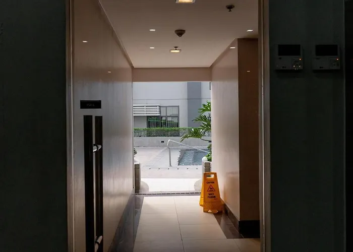 Stingga Mckinley Aesthetic In Venice Apartment